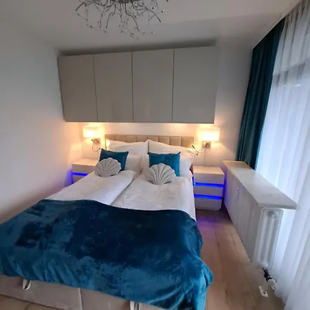 Aquaquelle Bad Fussing