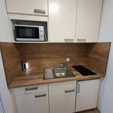 Aquaquelle Bad Fussing